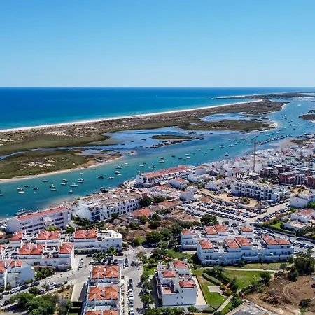 Modern 2br W- Pool & Balcony, Steps To Ria Formosa