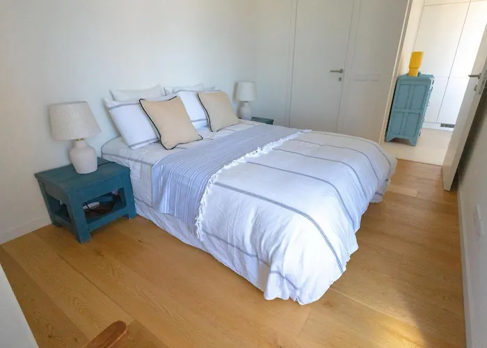 Casas Do Yellow Bg T2 *