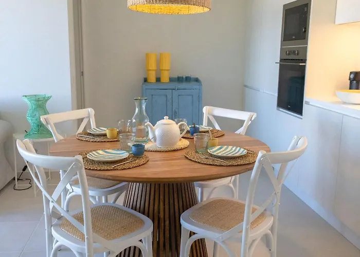 Casas Do Yellow Bg T2 Apartament